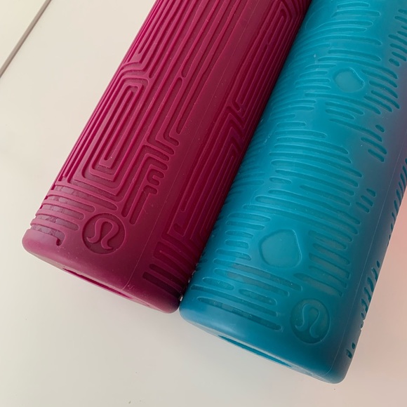 Lululemon glass and silicone bottles - Picture 4 of 4